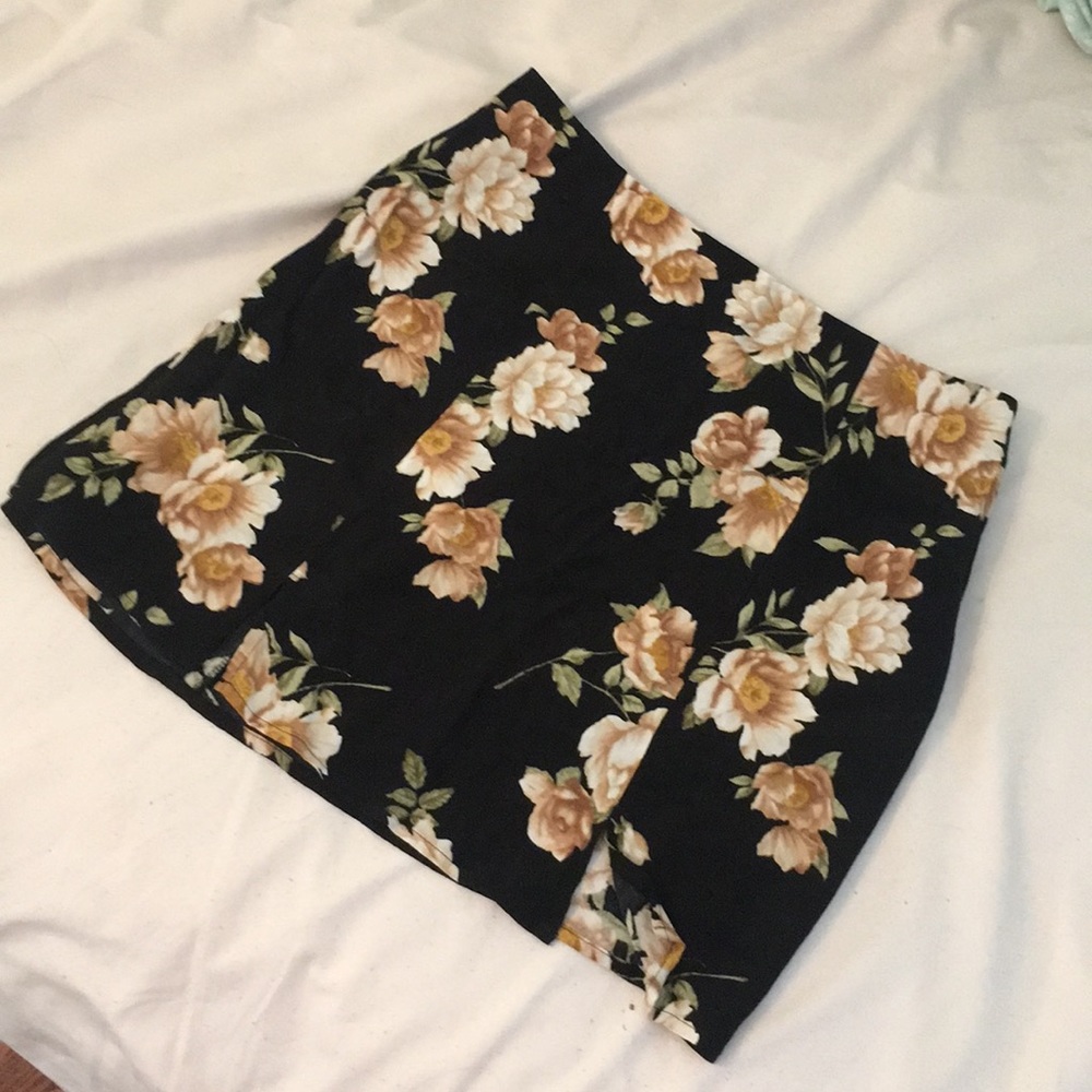 black floral mini skirt